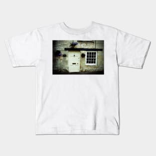 Cotswolds Cottage Tetbury Gloucestershire England Kids T-Shirt